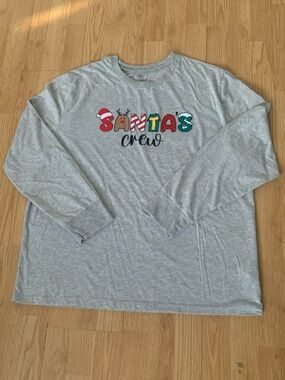 Holiday FamJams Unisex “Santa’s Crew” Long Sleeve Gray Pajama Shirt Top Size XL